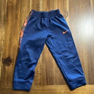 (Size 4 XS) Boys Nike Joggers. (Like New)